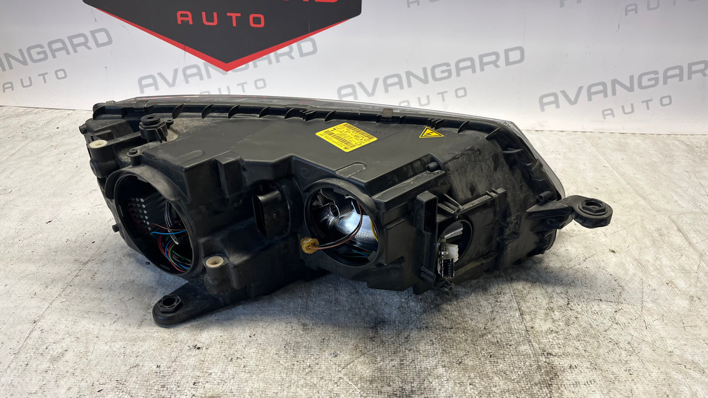 Skoda Fabia 3 ляв фар