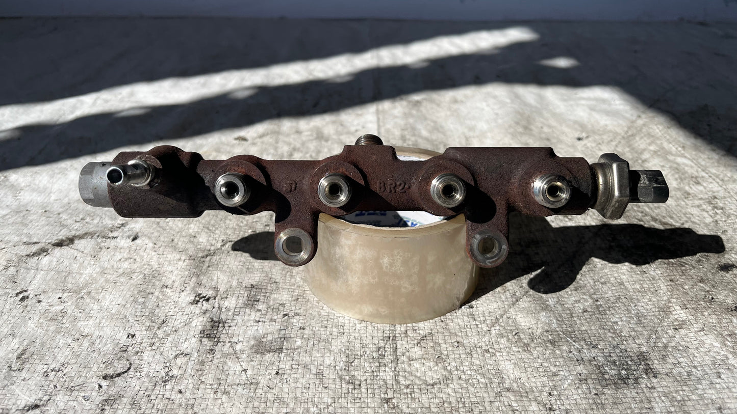 Peugeot Citroen 2.0HDi горивна рейка