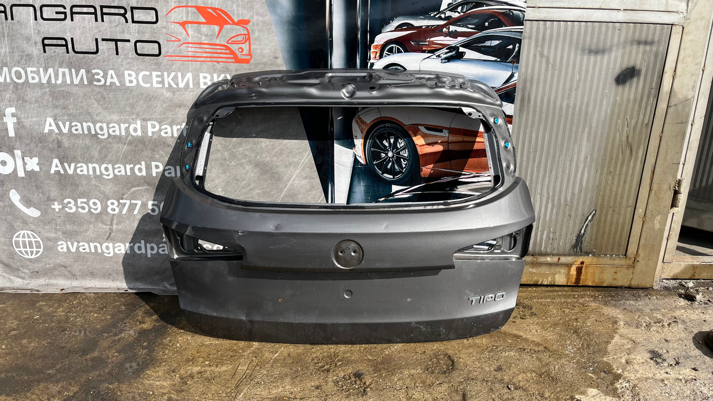 Fiat Tipo 2015- багажна врата