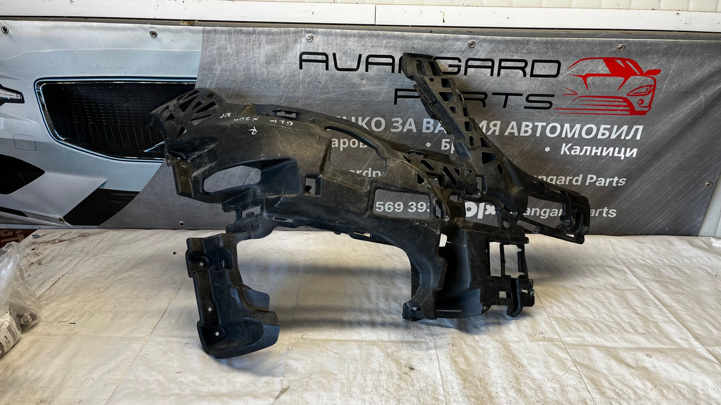 Mercedes GLK X204 десен държач за предна броня