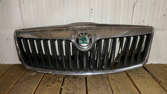 Предна решетка Skoda Octavia 2 Lift