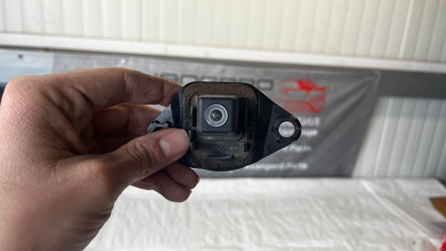Toyota Yaris камера за задно виждане