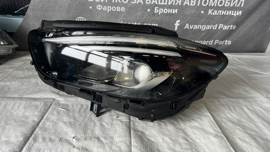 Ляв фар Mercedes B W247 2019-