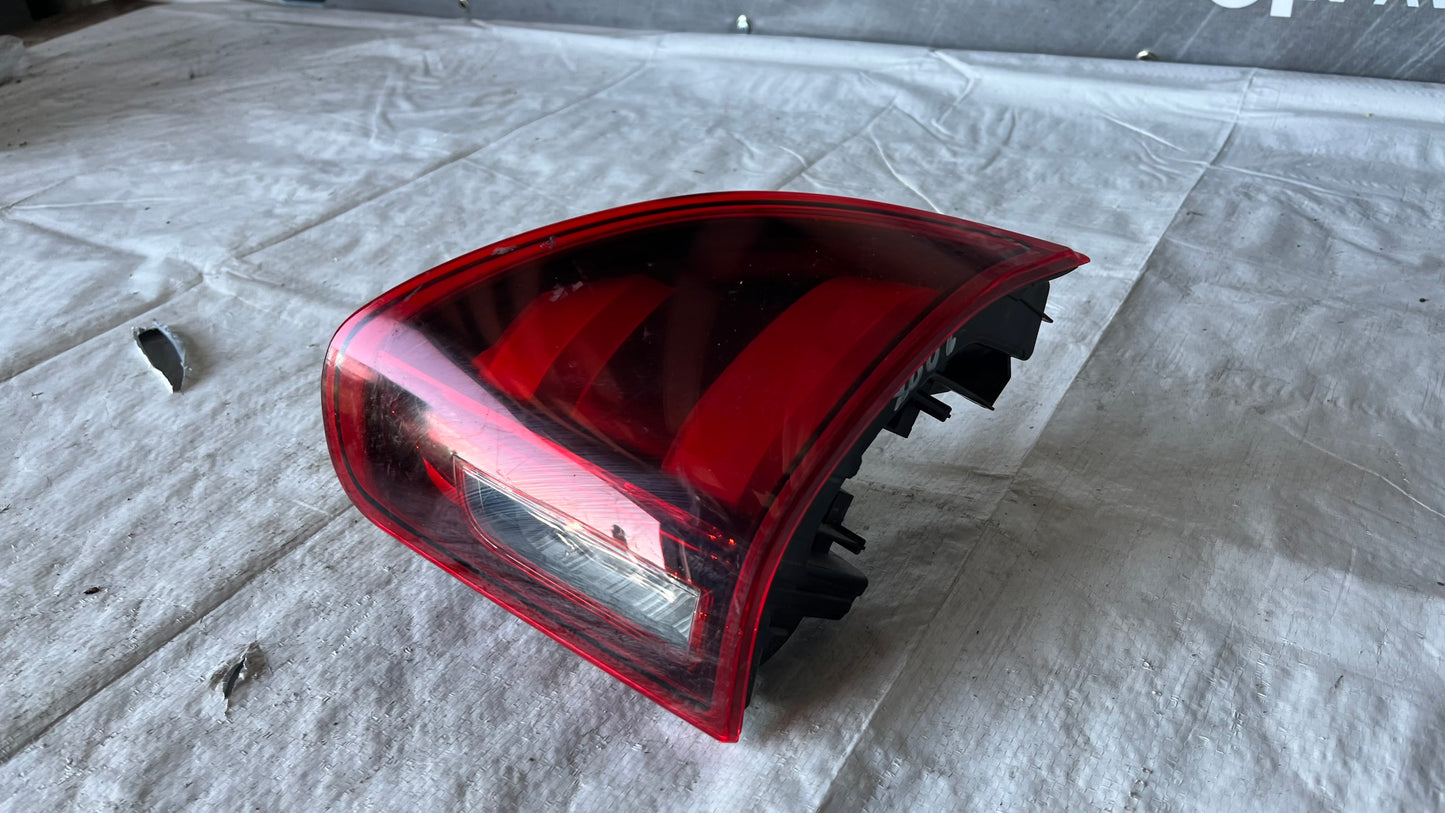 Десен стоп Peugeot 2008 (2016-2019)