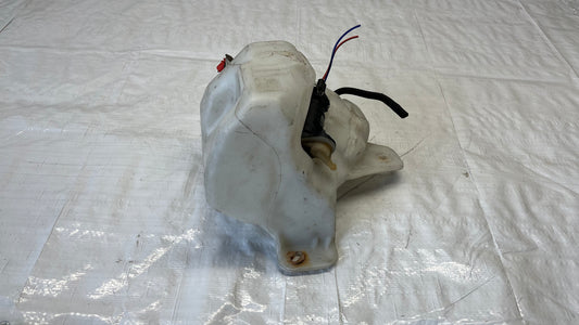 Opel Corsa D казанче чистачки