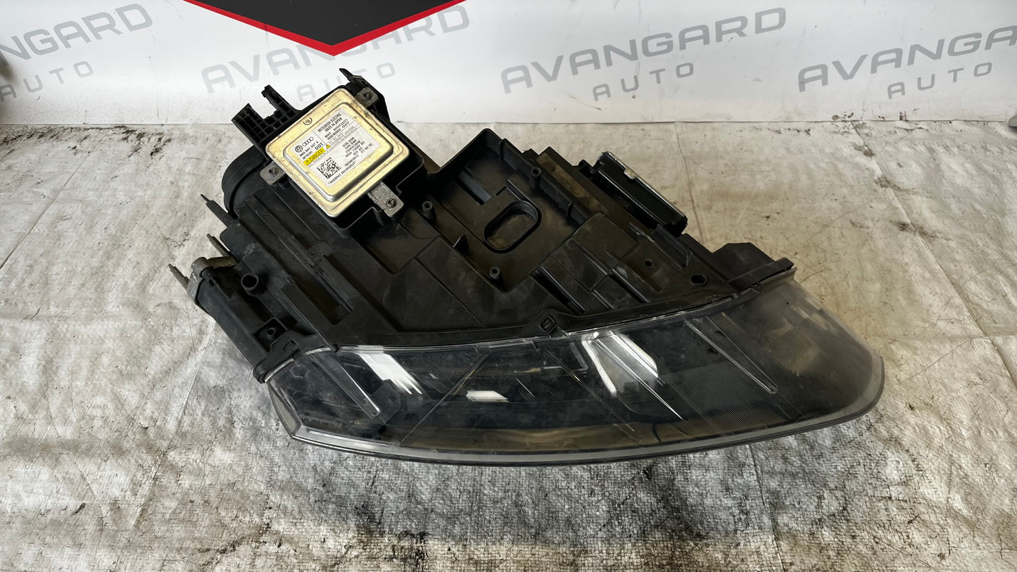 Audi Q3 Bi-Xenon Led ляв фар
