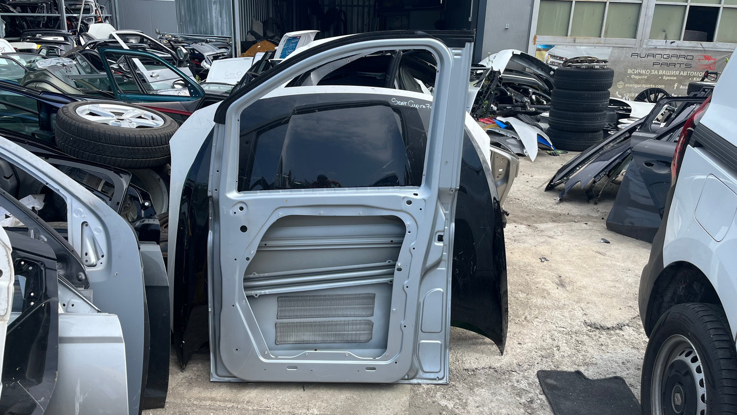 Предна дясна врата Mercedes Vito W447