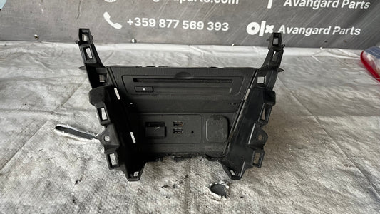 Панел CD и Bluetooth Mazda CX3
