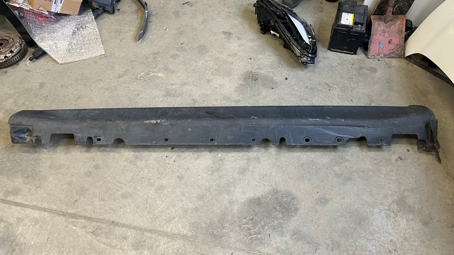 BMW X5 E70 десен праг