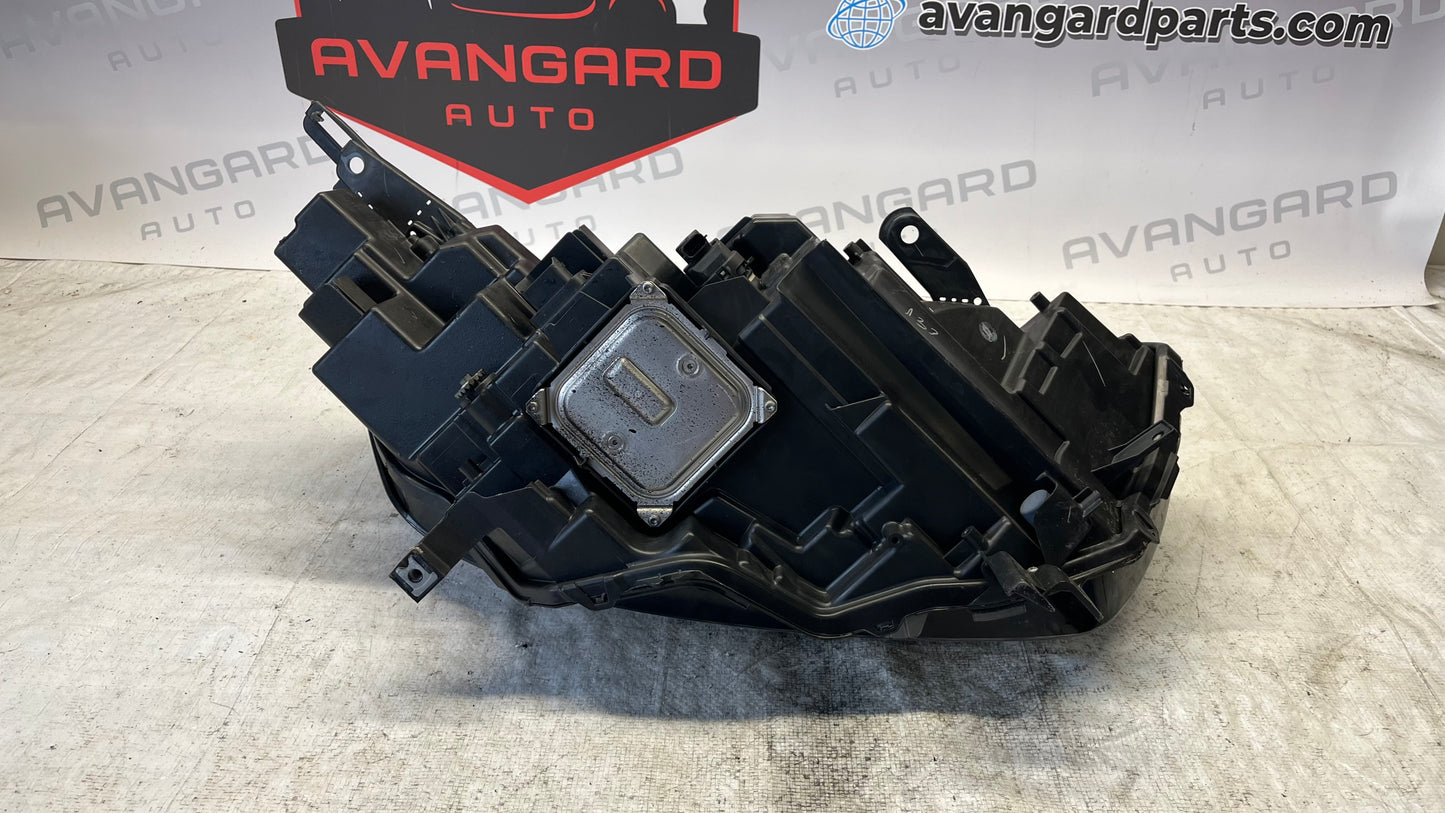 Renault Kangoo ляв фар