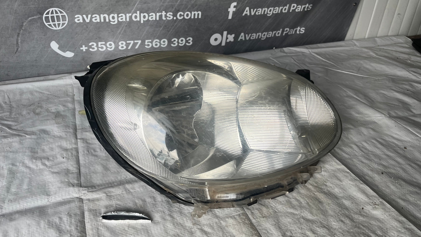 Десен фар Nissan Micra 2010-2013