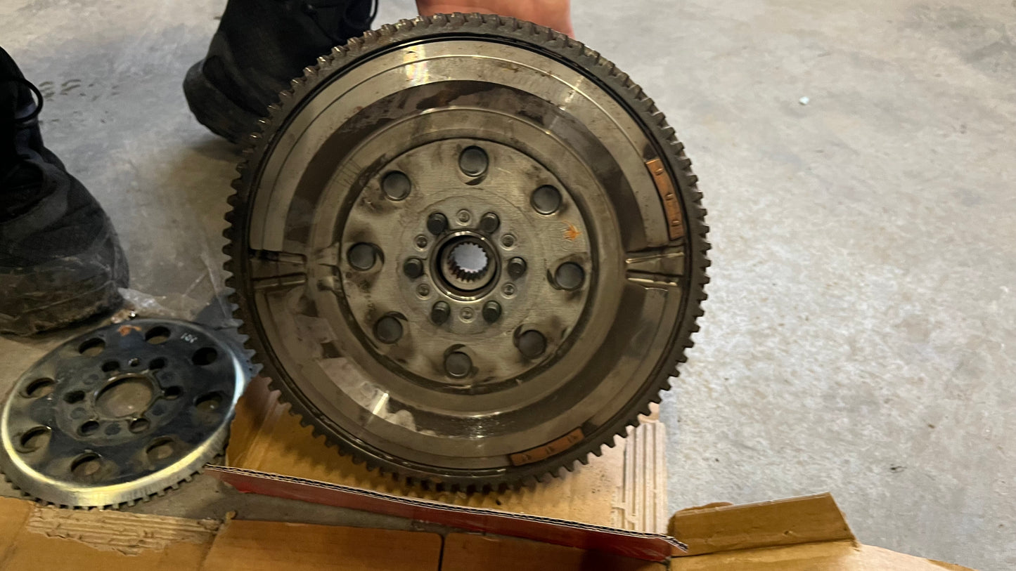 Toyota Urban Cruiser 11- 1.4D демпфер LUK