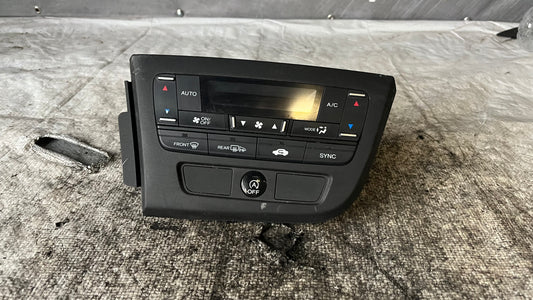 Honda Civic 9 климатроник
