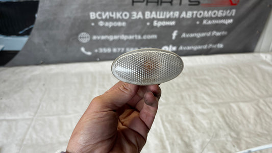 Suzuki SX4 мигач