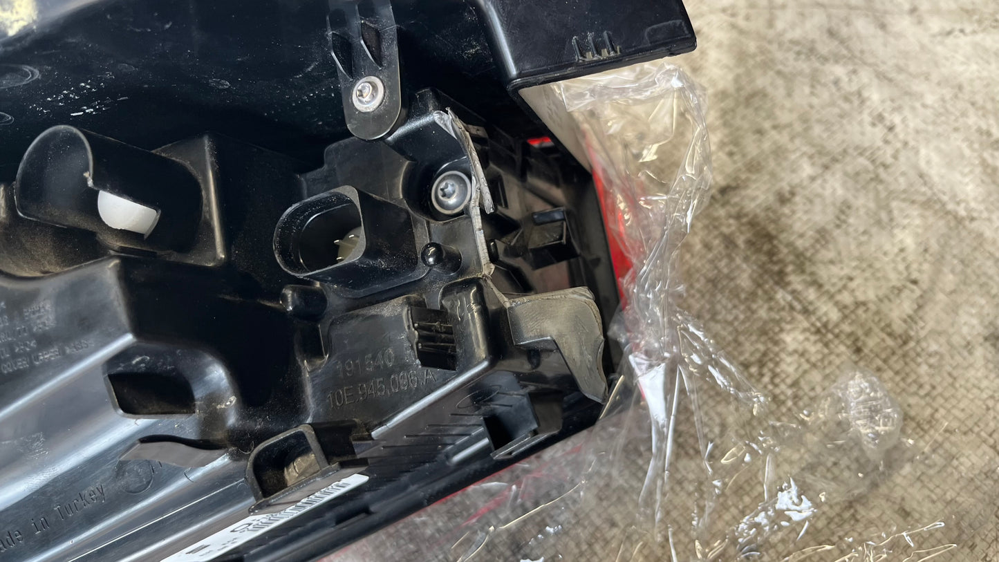 Seat Cupra Born десен стоп