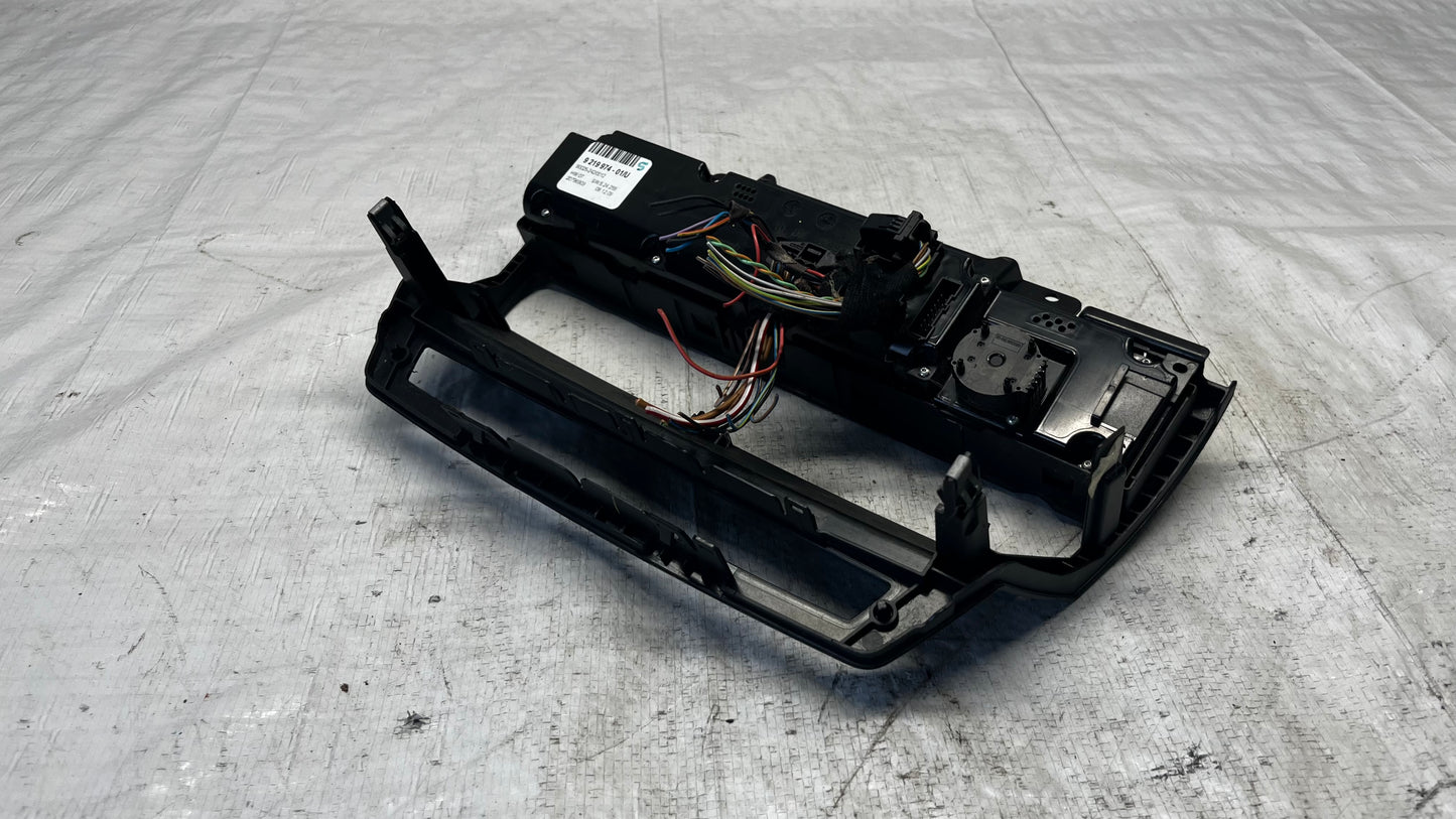 BMW X5 E70 панел климатроник