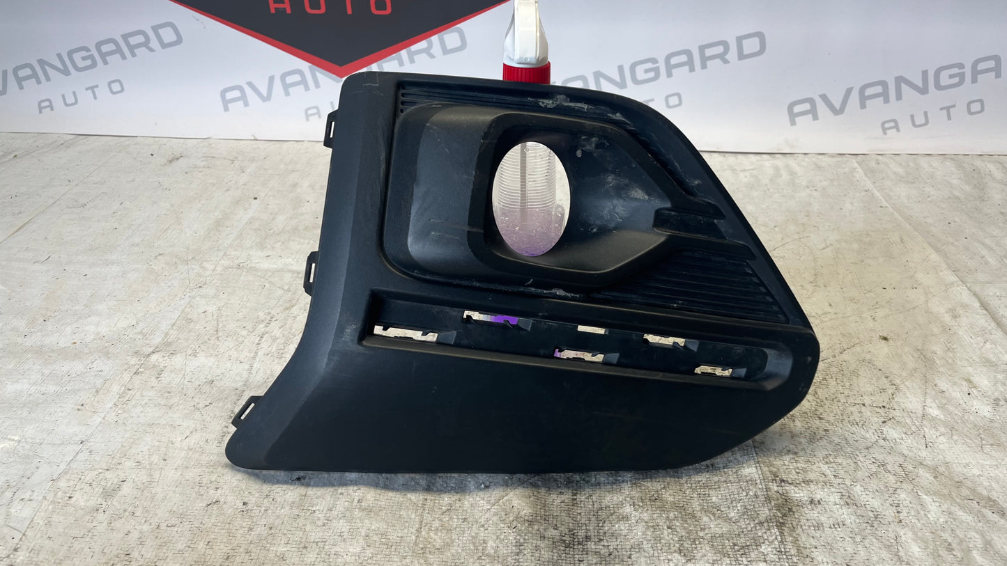 Dacia Jogger решетка за ляв халоген