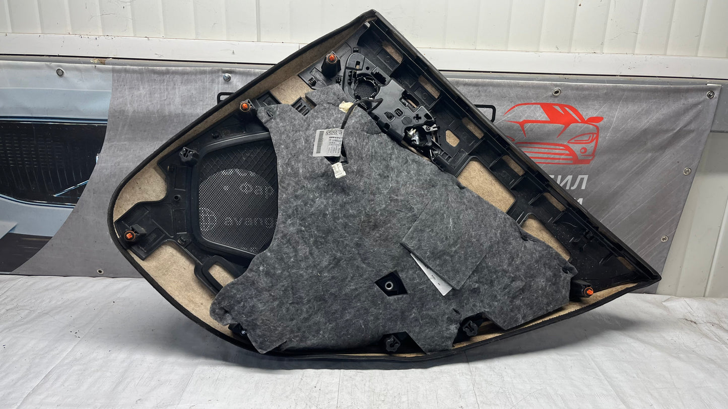 Mercedes CLA 250 14- кора задна лява врата