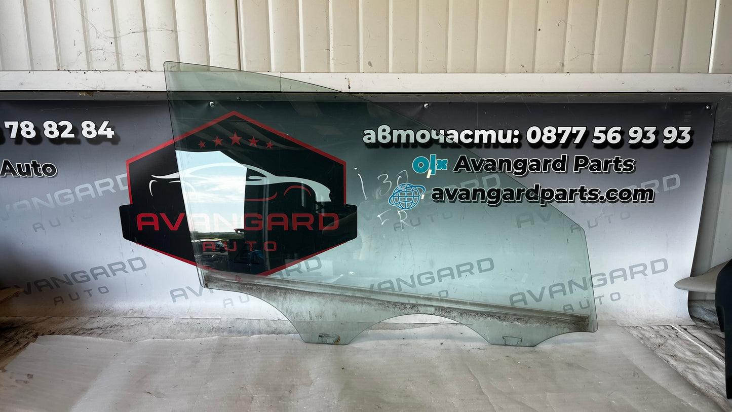 Hyundai i30 предно дясно стъкло