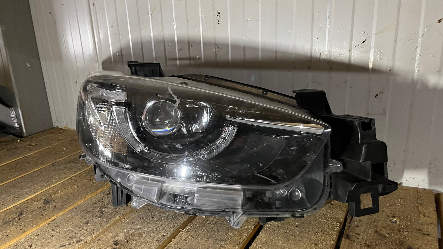 Десен фар Mazda CX5 2012-