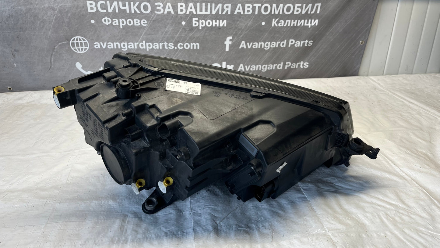 Skoda Karoq ляв фар