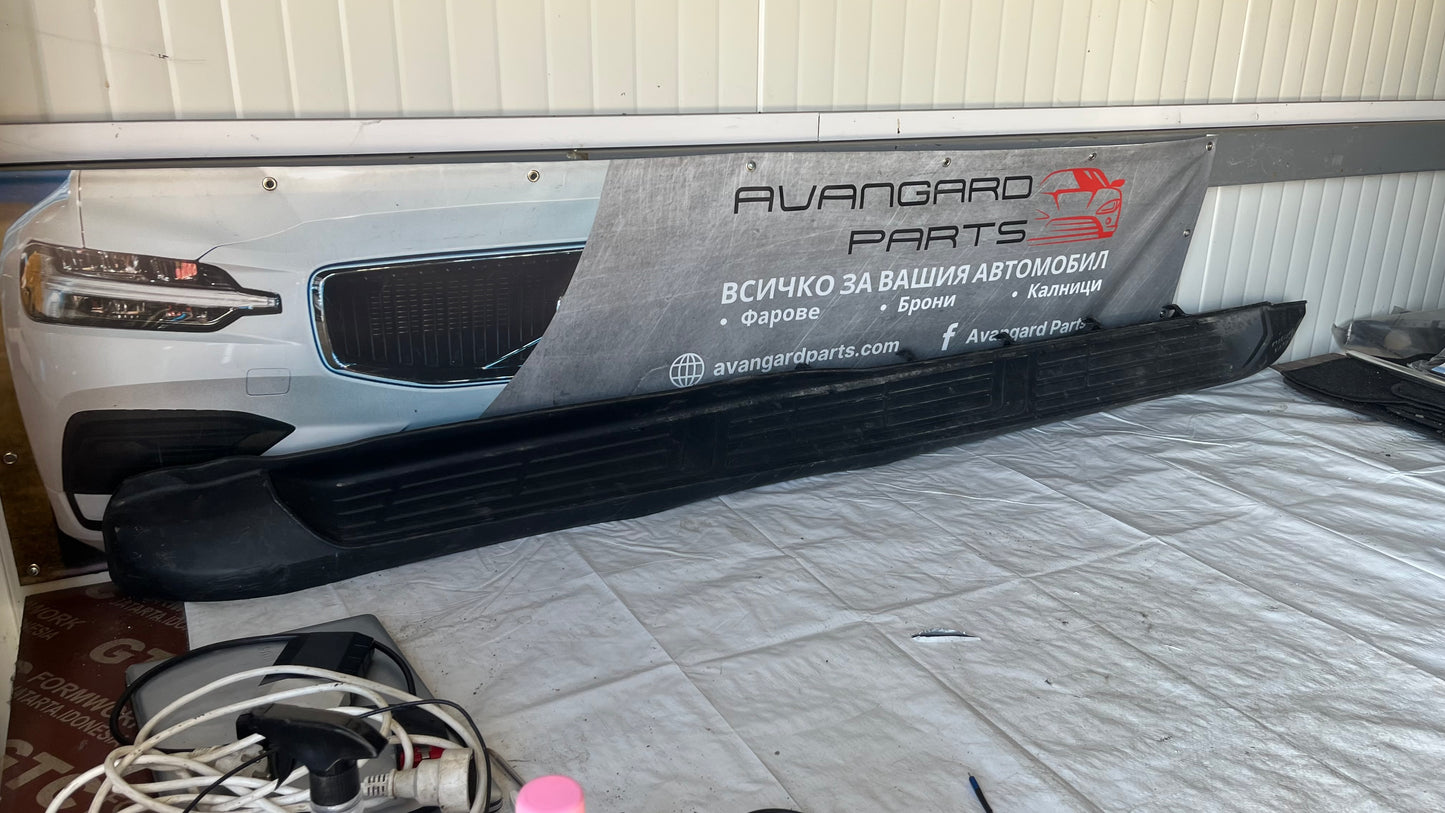 Дясна степенка Toyota Hilux 2015-2021