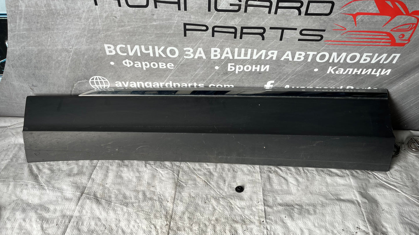 Декоративна лайстна Volkswagen Tiguan 2
