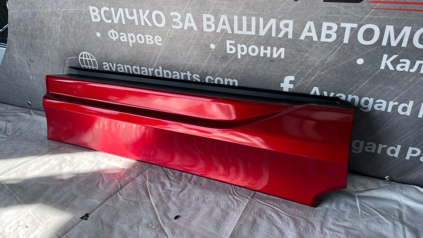 Декоративна лайстна за задна дясна врата Mitsubishi Eclipse Cross 2021-