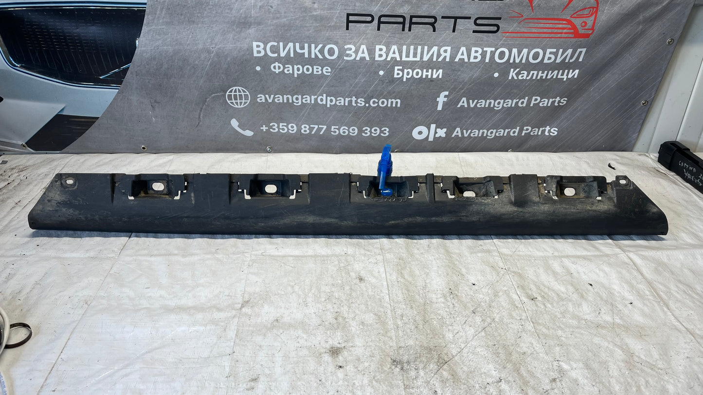 Suzuki Jimny 4 праг