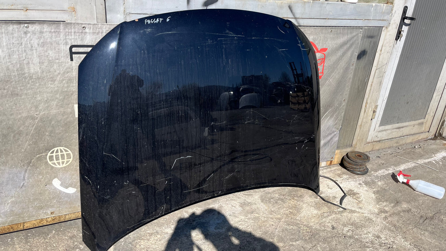Преден капак VW Passat B6 2005-2011