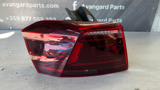 Ляв стоп Volkswagen Passat B8 2014-2024
