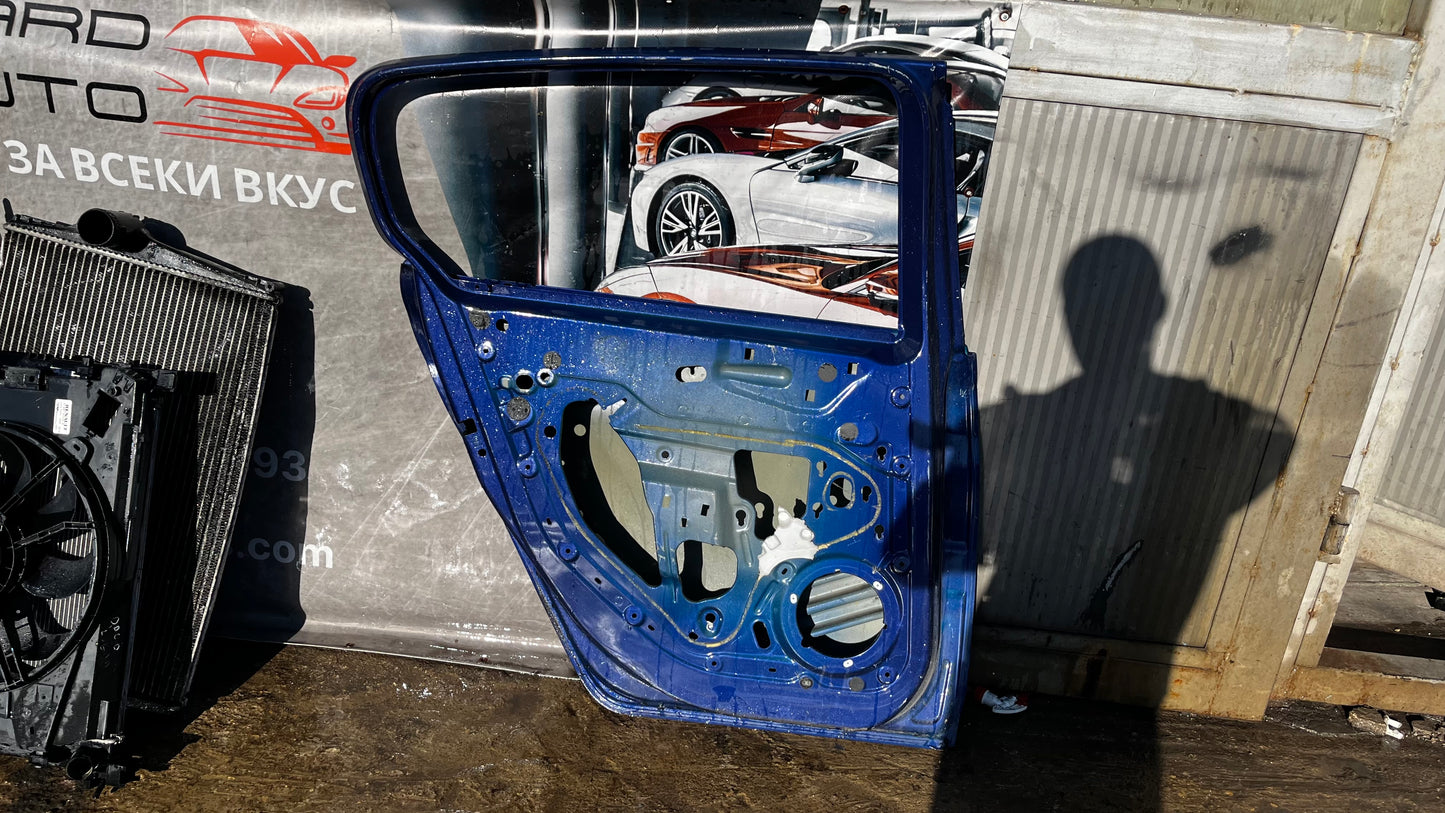 Peugeot 308 T9 задна лява врата