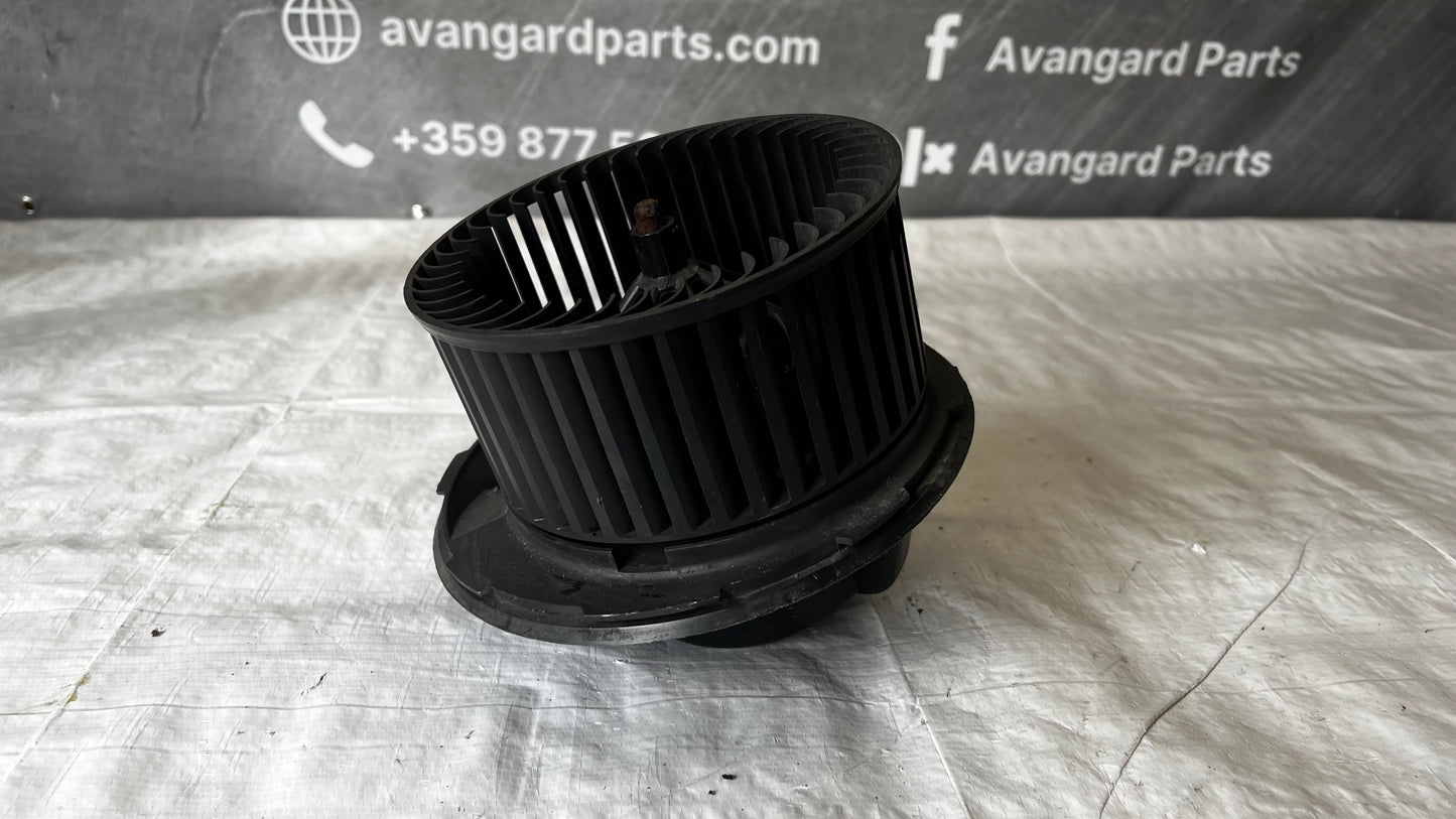 Volkswagen Passat B6 вентилатор парно