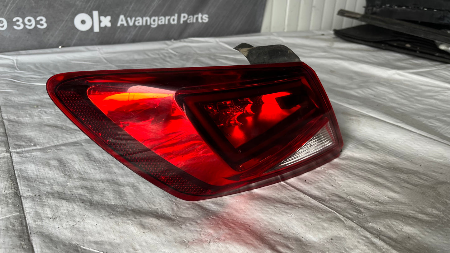 Ляв стоп Seat Leon 2013-2017