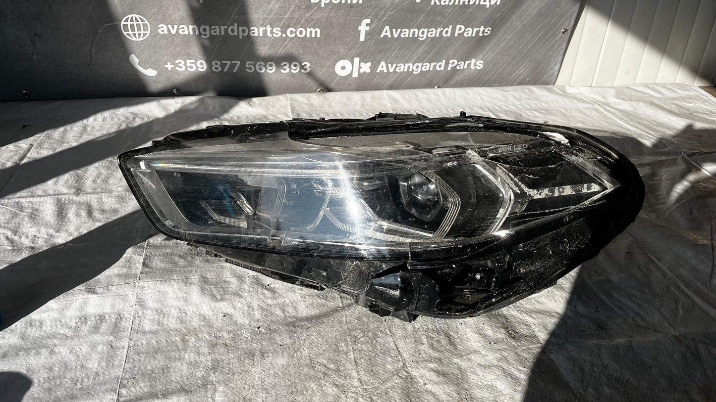 BMW 1 F40 2020- ляв фар