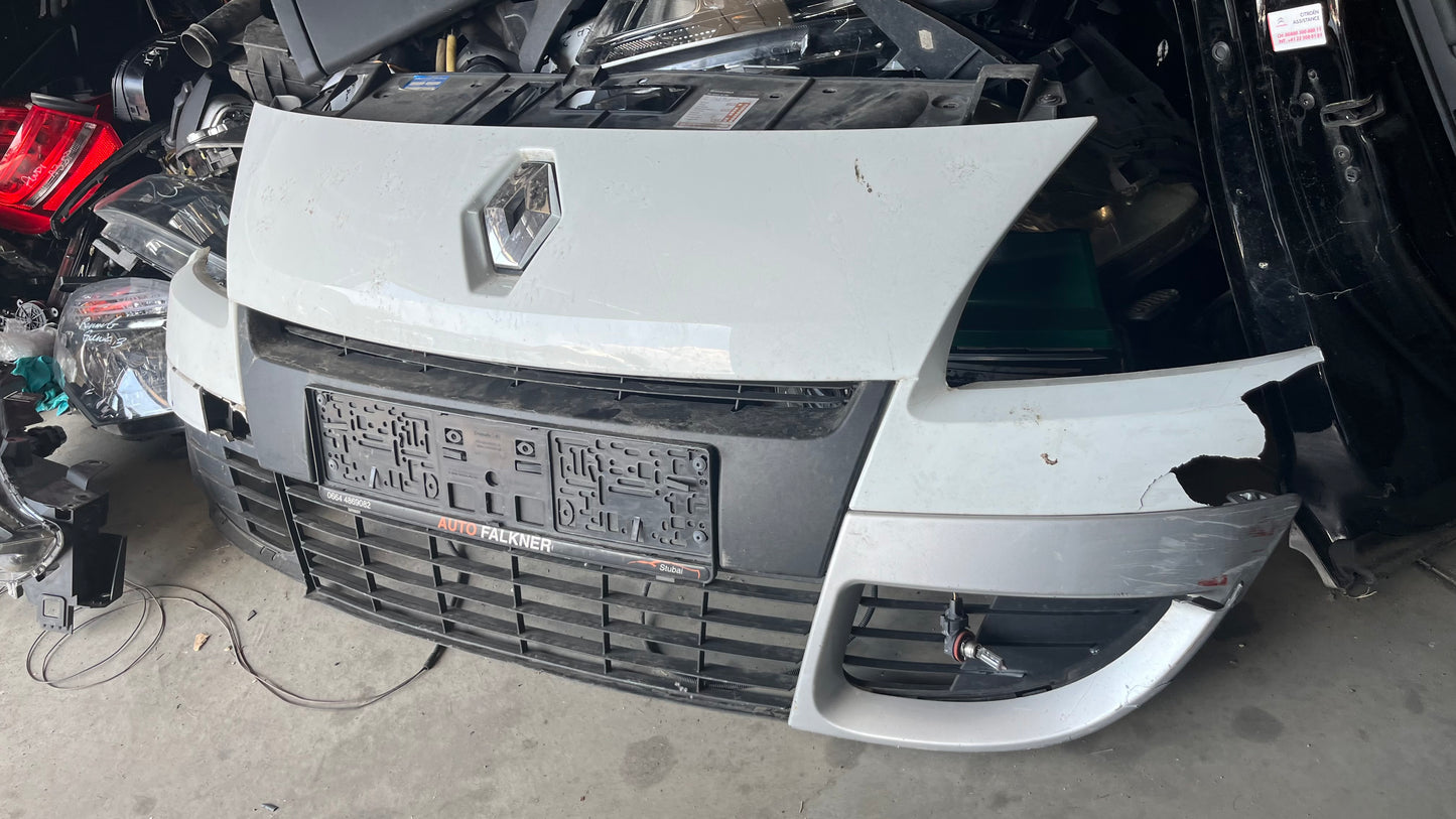 Предна броня Renault Scenic 3 2008-