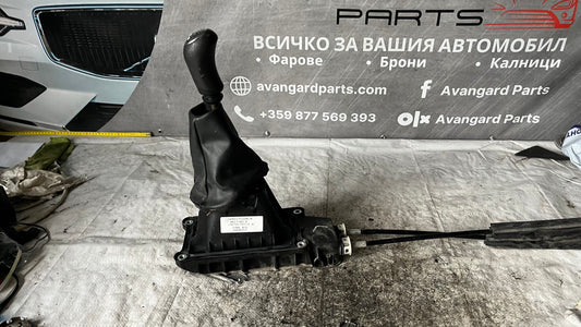 Renault Clio 4 механизъм скоростен лост