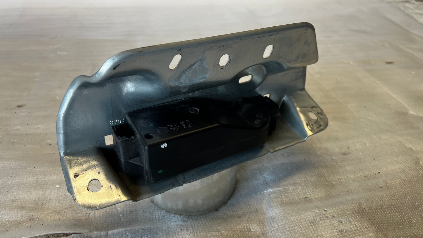Fiat Scudo заключвалка за багажна врата