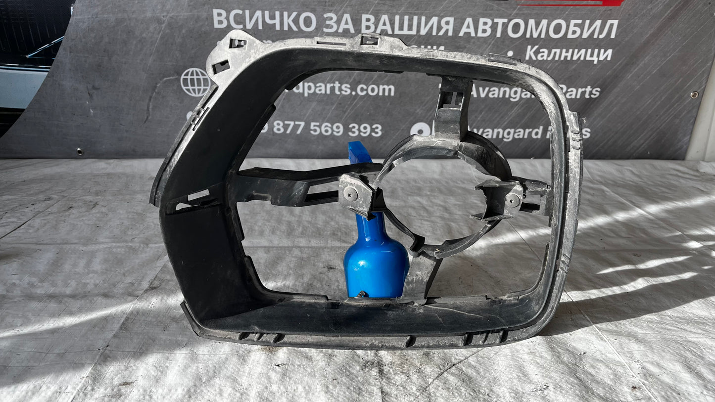 BMW X6 E71 решетка за халоген