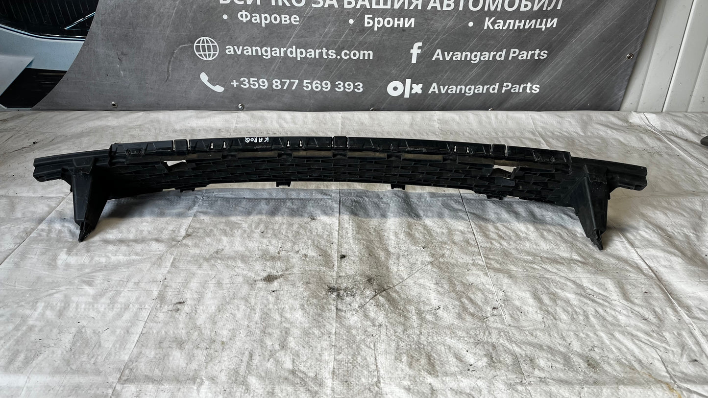 Skoda Karoq предна решетка