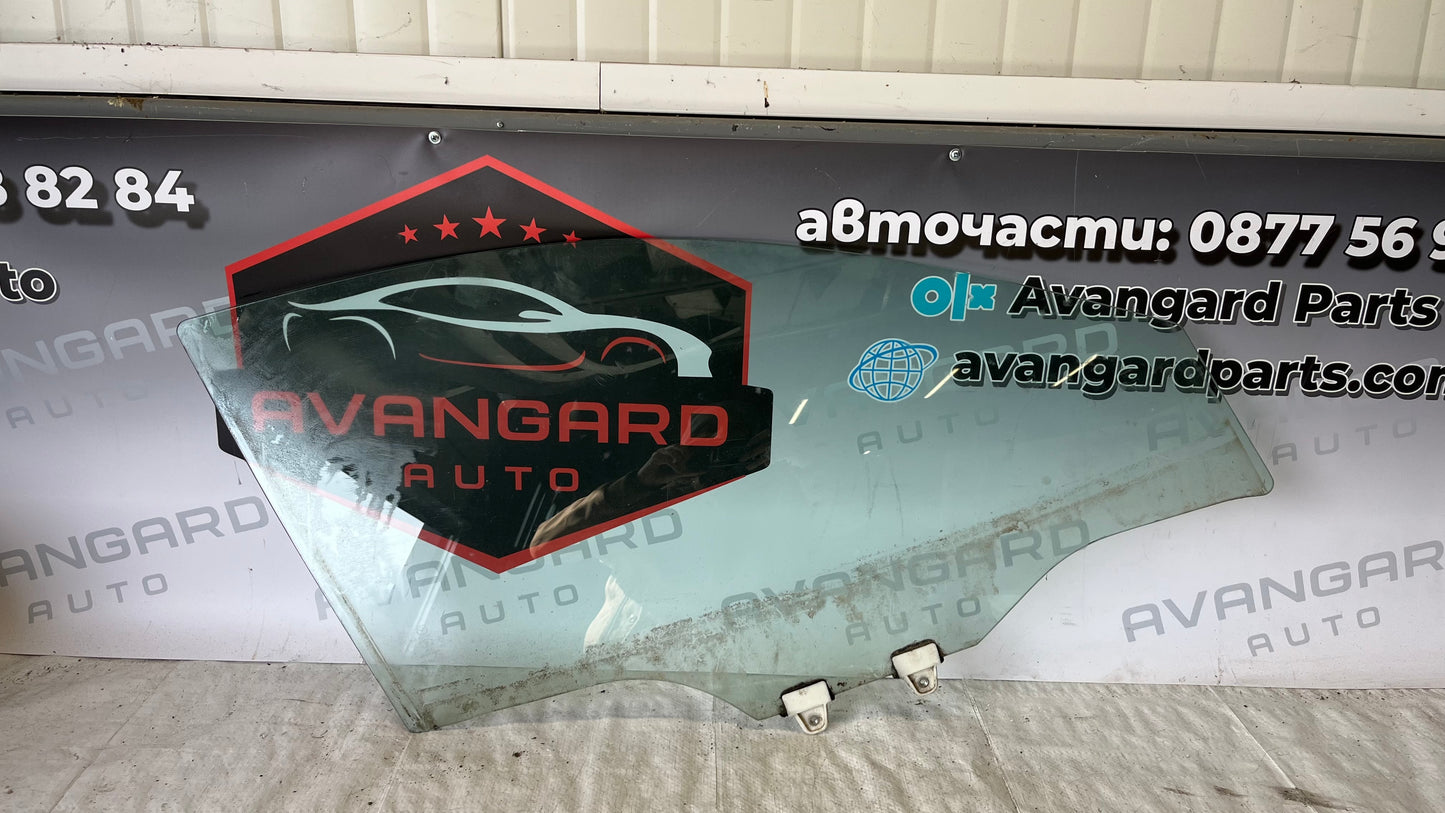 Mazda 6 предно дясно стъкло