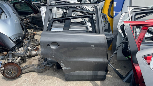 Задна дясна врата Volkswagen Tiguan 2007-