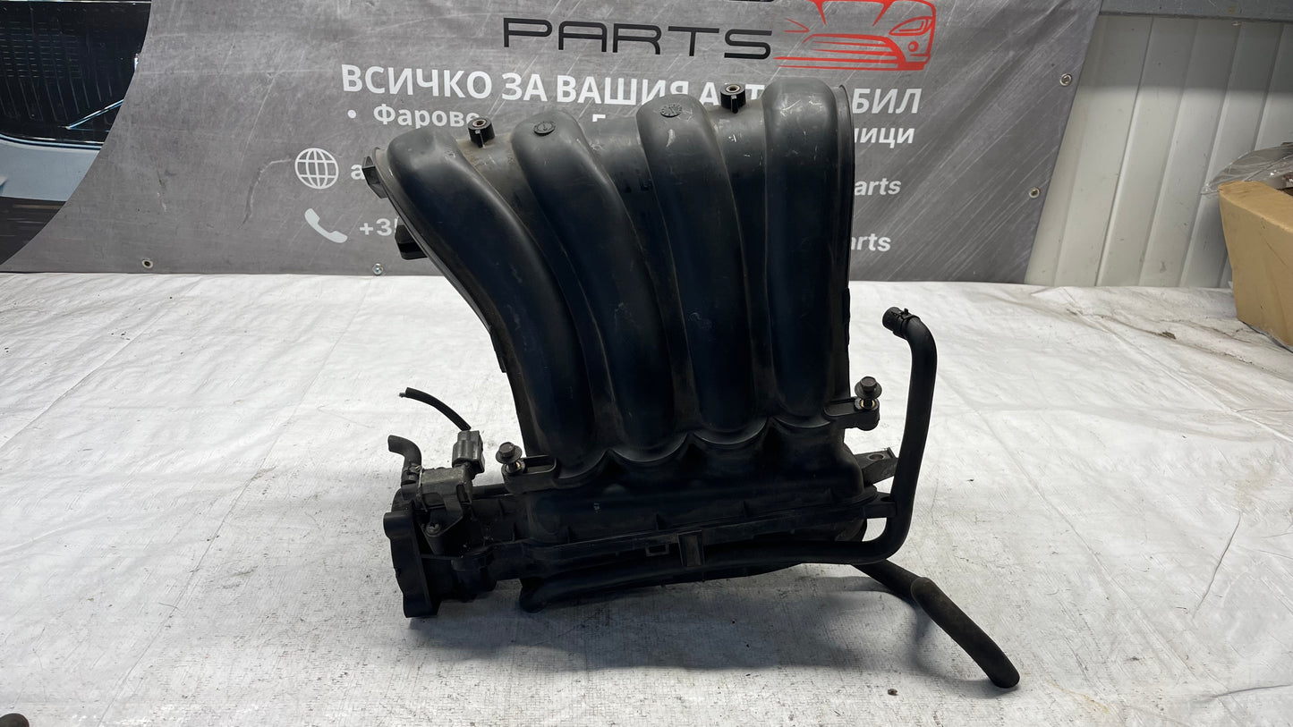 Nissan Qashqai 2.0i 2012 всмукателен колектор