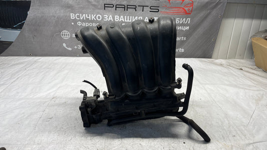 Nissan Qashqai 2.0i 2012 всмукателен колектор