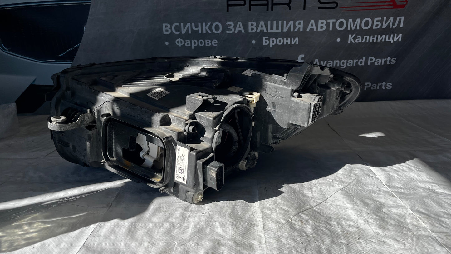Mercedes CLS W257 десен фар