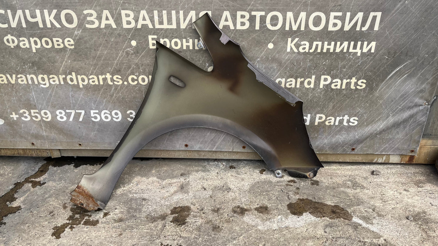 Ляв калник Kia Rio 3 2011-2017
