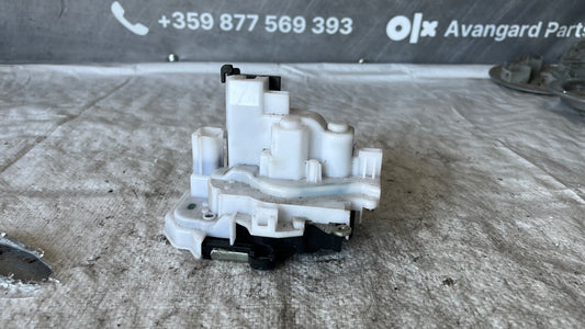 Fiat Doblo Cargo брава за дясна плъзгаща се врата