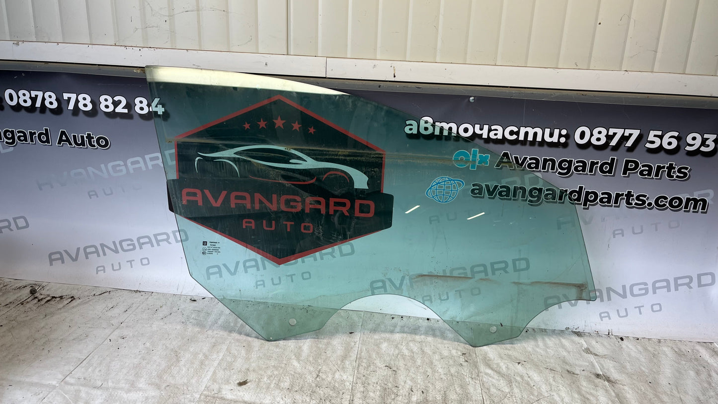 Opel Insignia A предно дясно стъкло