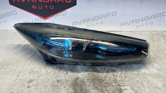 Renault Zoe десен фар