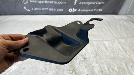 Volkswagen Passat S пластмаса под волан